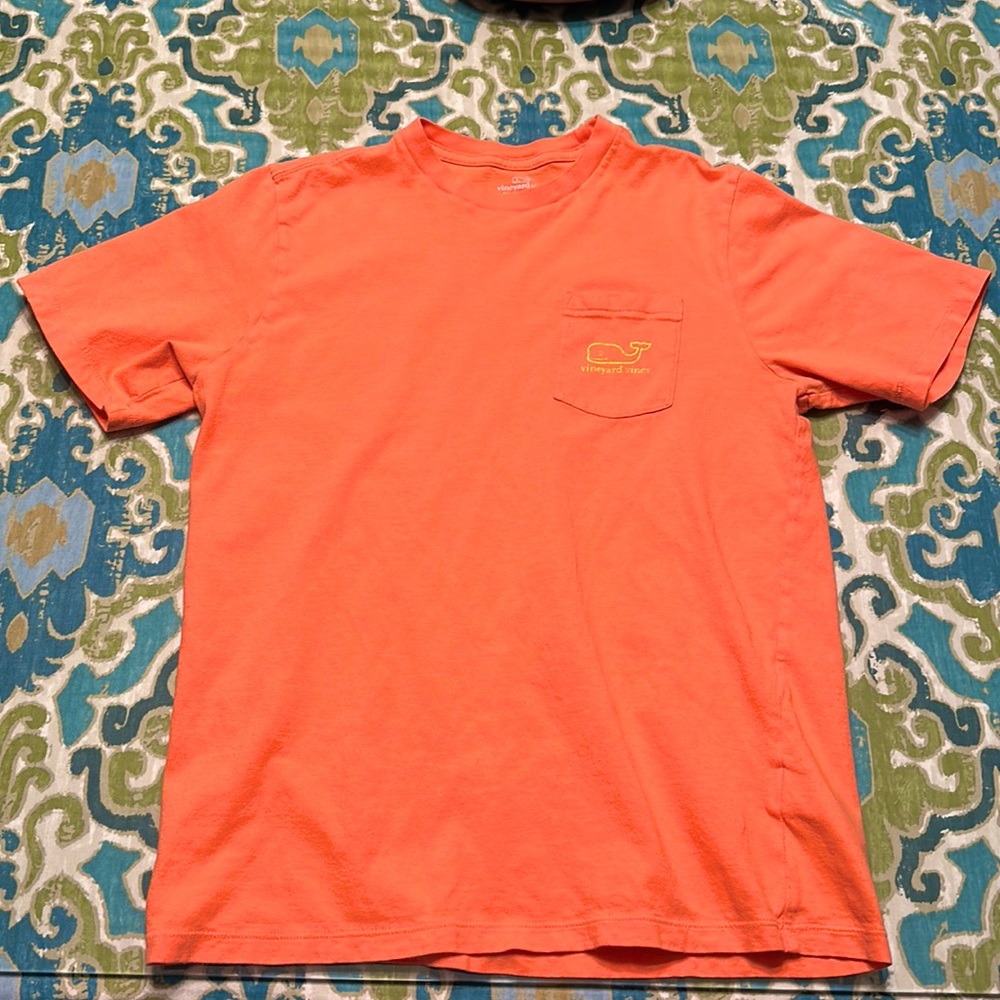 orange vineyard vines tee
